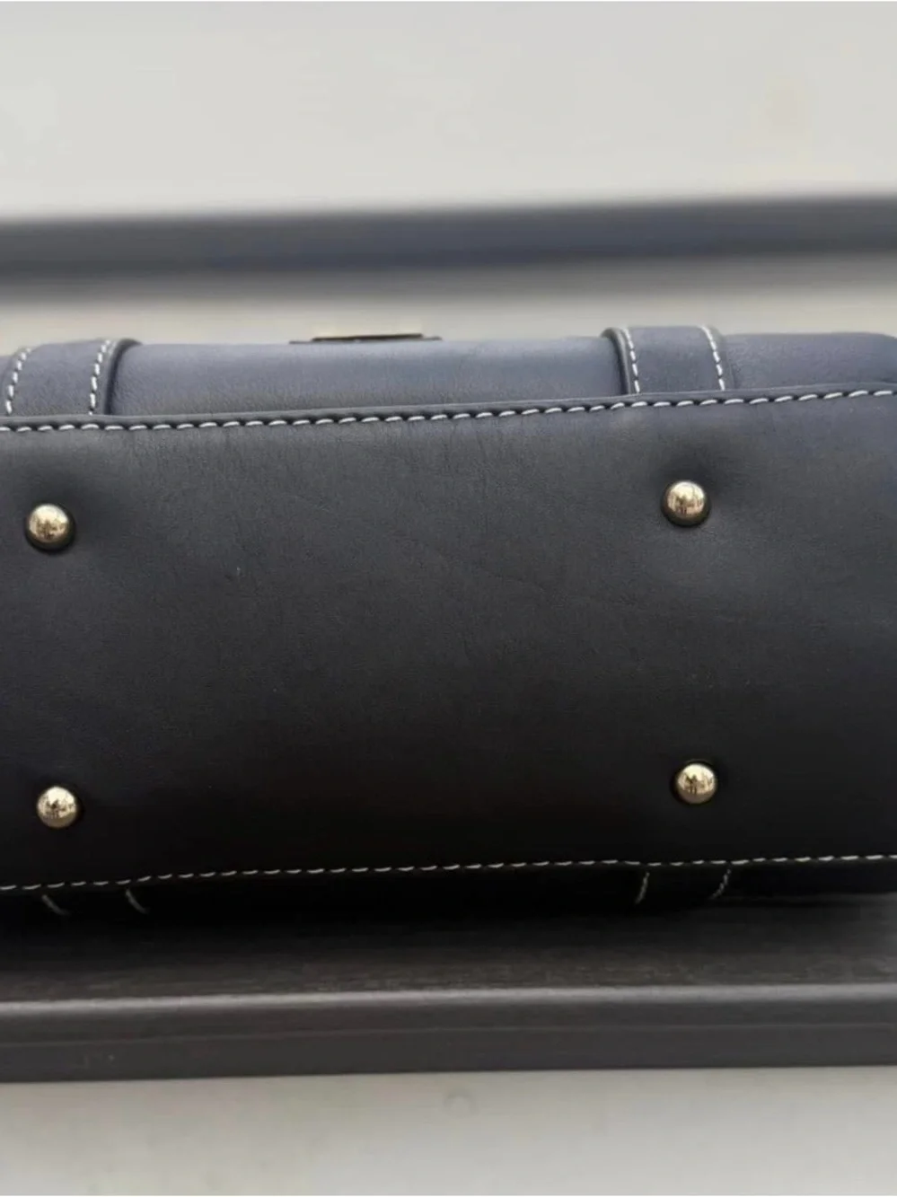 Dooney & Bourke Black Penrose Satchel in Excellent Condition